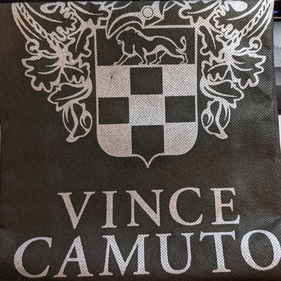 NWT Vince Camuto Black Pebbled Leather Bag w/silver accts, coin case, dust bag - Picture 13 of 13